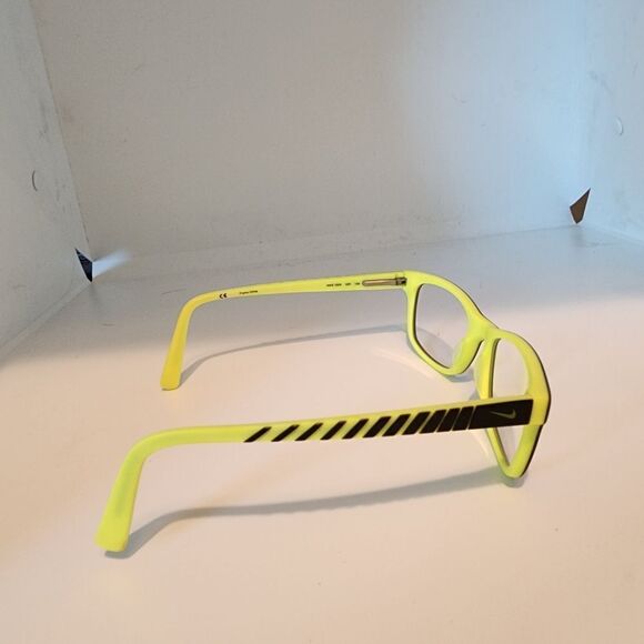 Nike Yellow & Black Prescription Glasses Frames, Case, & Cleaning Cloth - Picture 5 of 7